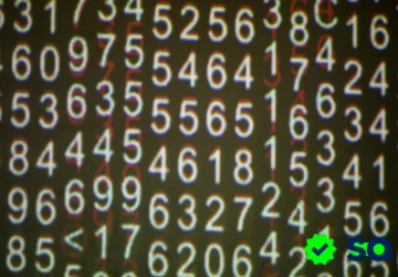 Números en pantalla que representan la estructura de una CLABE interbancaria utilizada para transferencias bancarias en México.